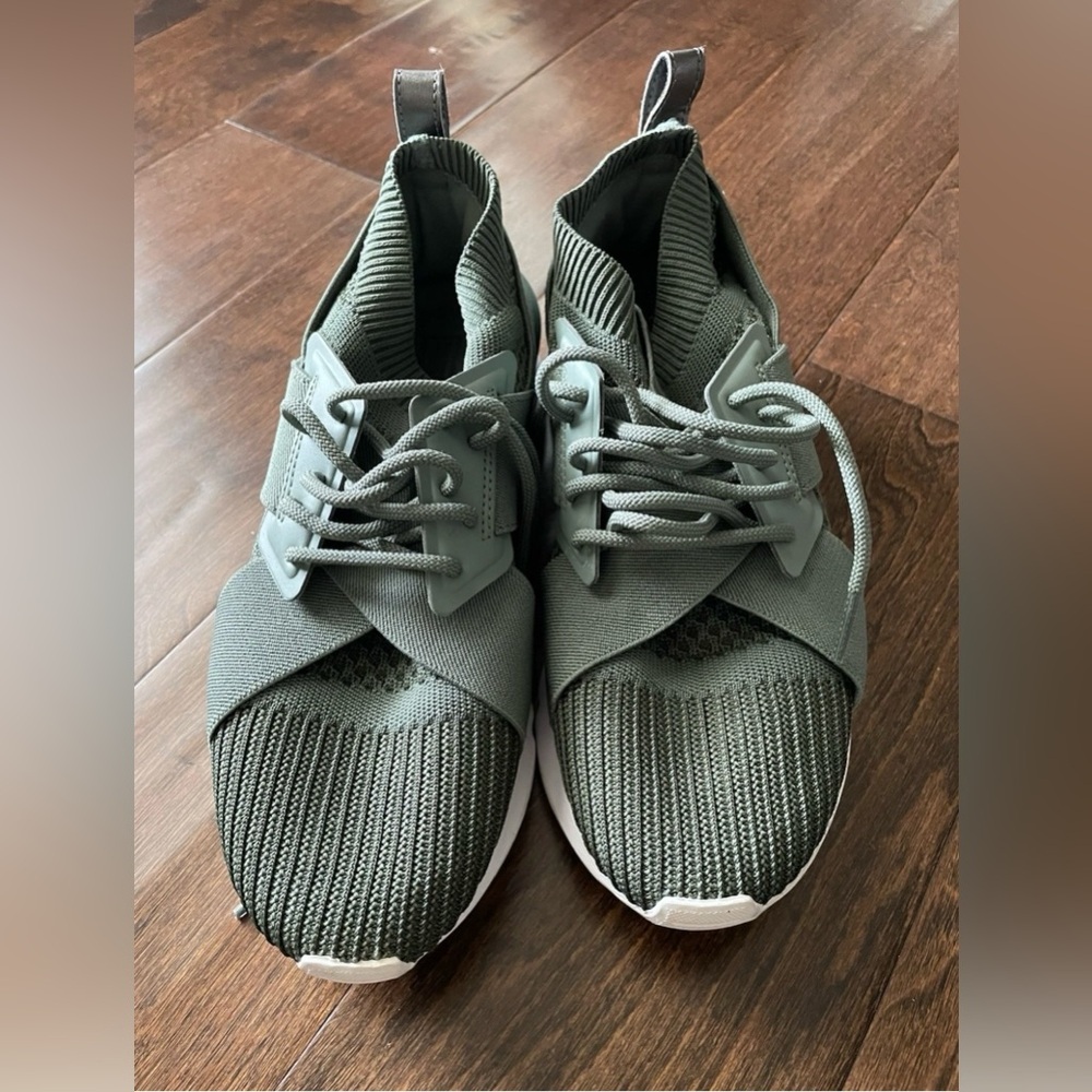 - PUMA Muse Evoknit Green Size 8